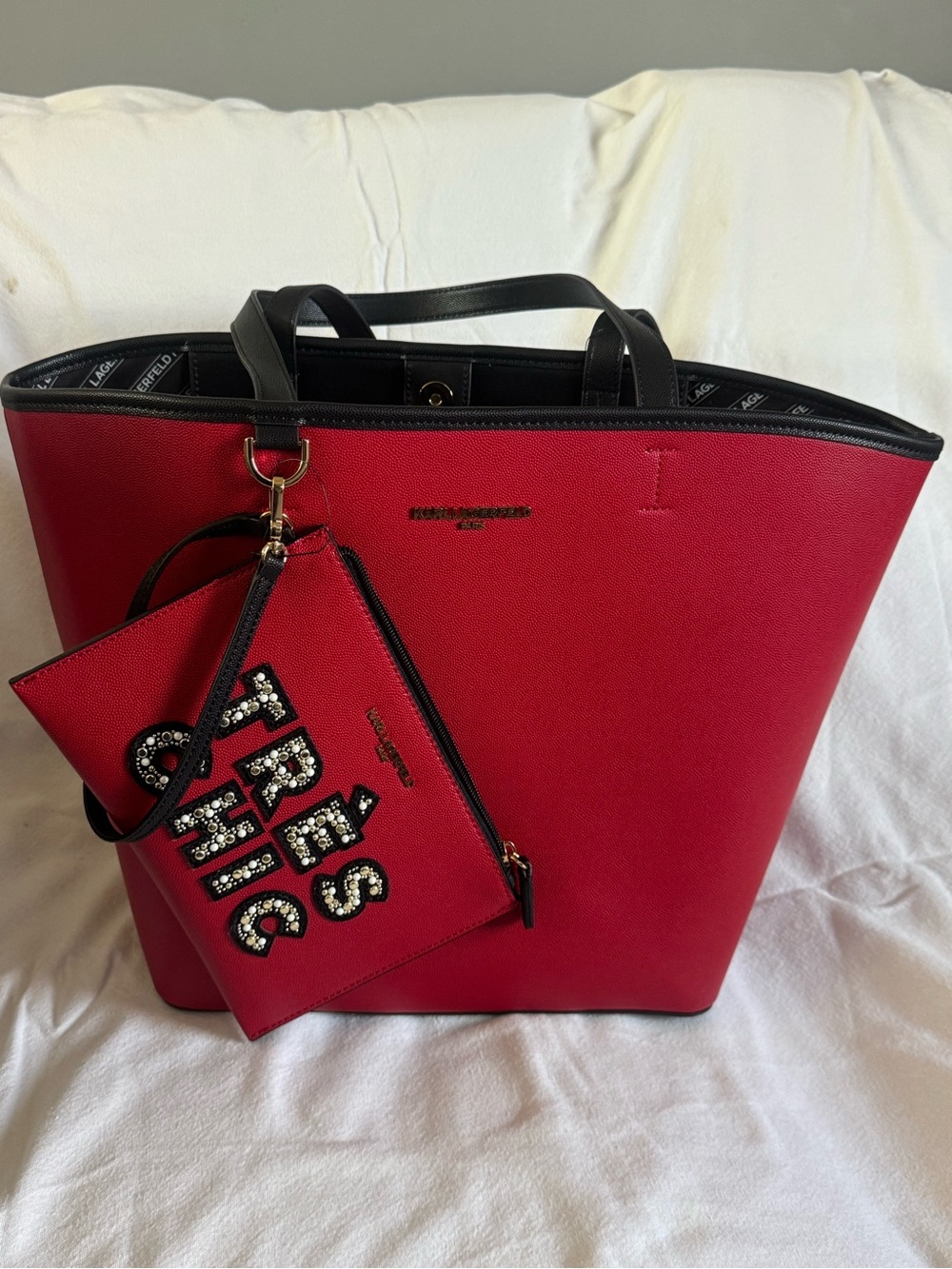 KARL LAGERFELD
Red Tote with Black Handles and Detachable Red Pouch